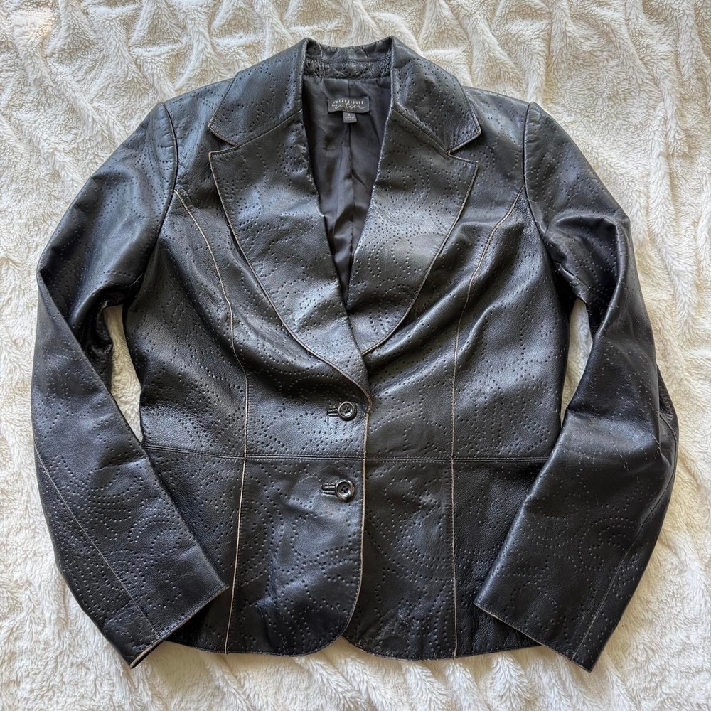 Classiques Entier Women's Small Black 100% Leather Embossed Blazer Jacket